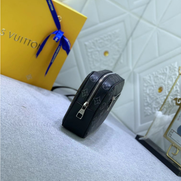 Túi Xách Louis Vuitton LV41663 Sang Trọng Cho Nam