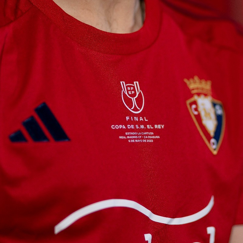 Áo Thun Bóng Đá Osasuna 23 / 24 Size S-2XL