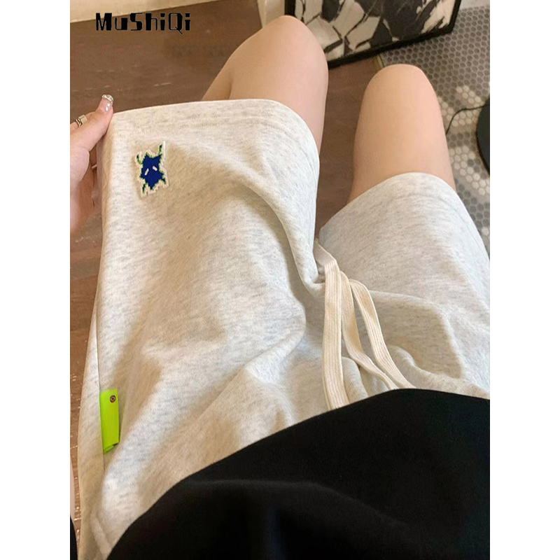 Quần Short Thể Thao Ống Rộng Thời Trang Năng Động