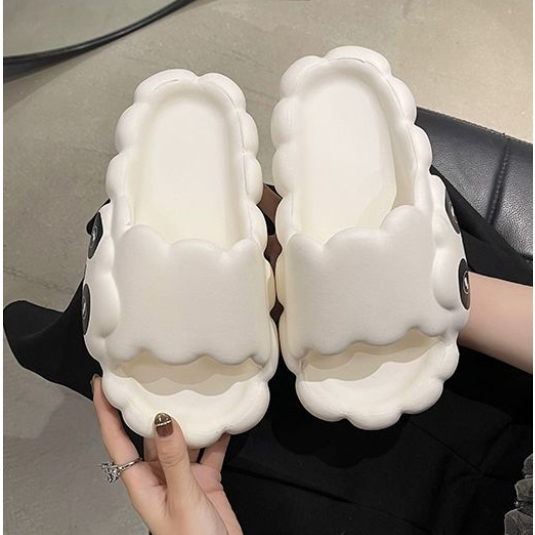 Dép Đế Dày Chống Trượt Họa Tiết Đám Mây / Gấu Trúc Dễ Thương Thời Trang Cho Nữ