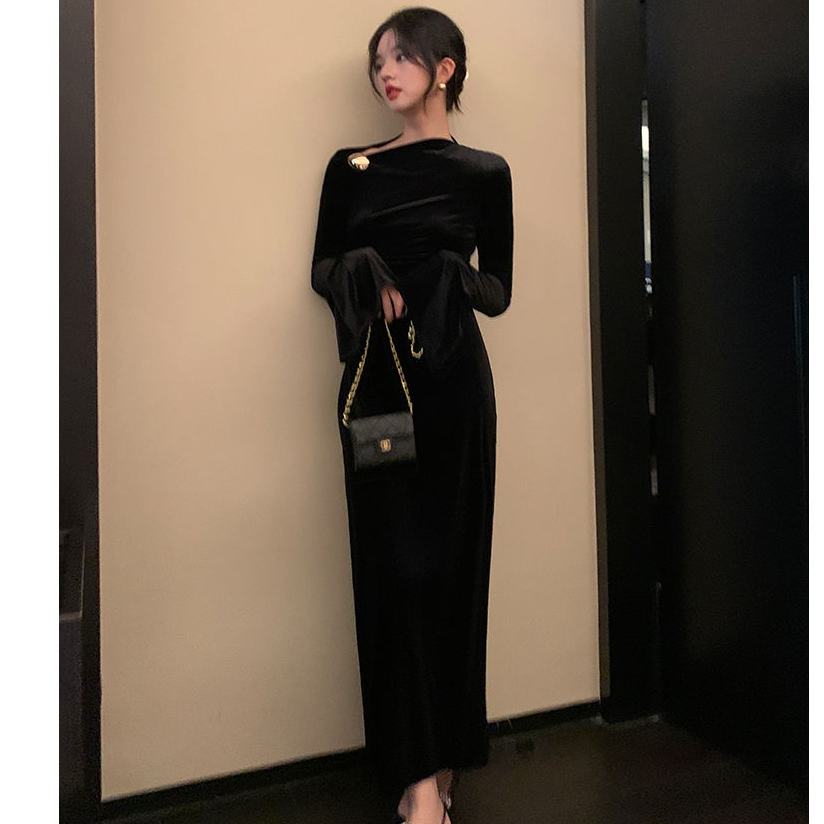 Đầm Nhung Đen Tay Cánh Tiên Thời Trang Mùa Thu 2024 Cho Nữ203956