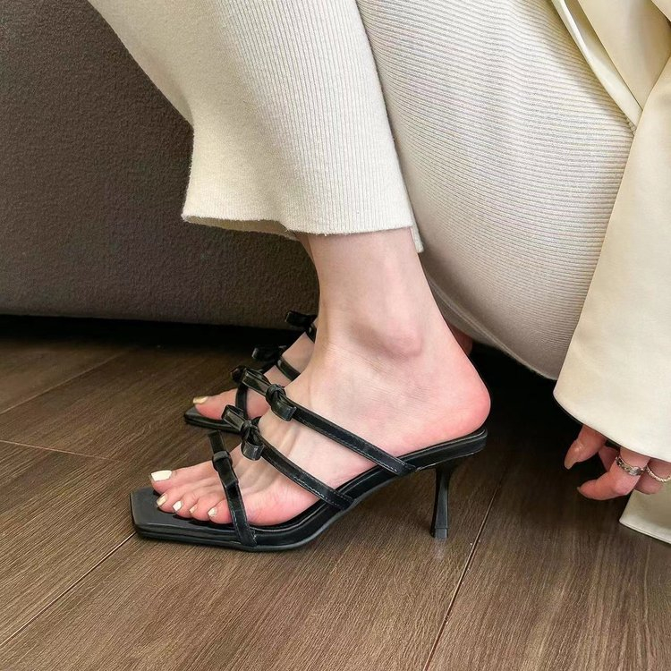 Giày Cao Gót Mũi Vuông Đính Nơ Xinh Xắn Thời Trang Cho Nữ