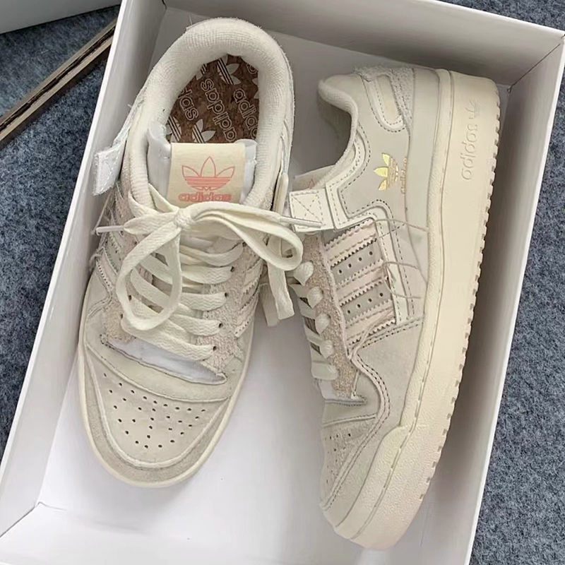 Giày Thể Thao Adidas Phong Cách Năng Động Cho Nam Và Nữ