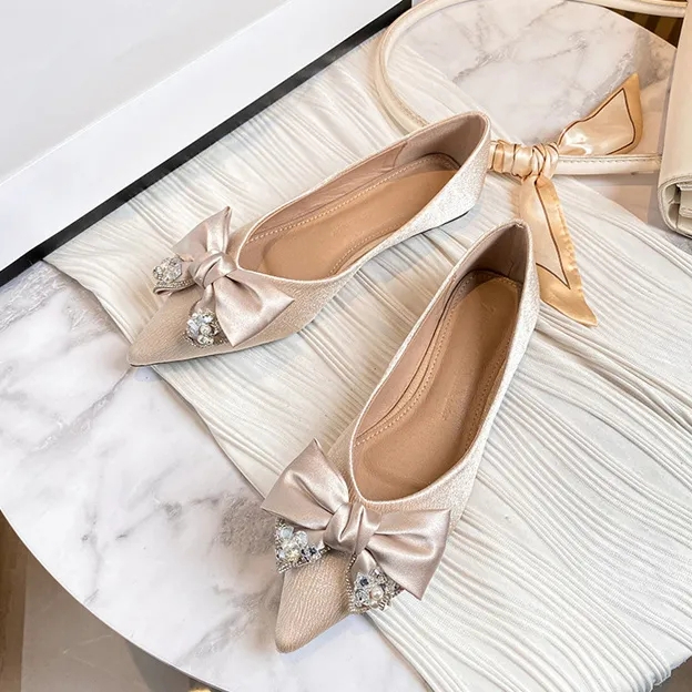 Giày Búp Bê Đế Mềm Mũi Nhọn Đính Đá Trang Trí Thắt Nơ Xinh Xắn Thời Trang Hè 2023 Cho Nữ