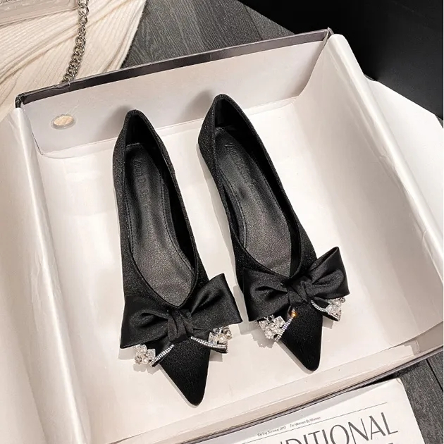 Giày Búp Bê Đế Mềm Mũi Nhọn Đính Đá Trang Trí Thắt Nơ Xinh Xắn Thời Trang Hè 2023 Cho Nữ