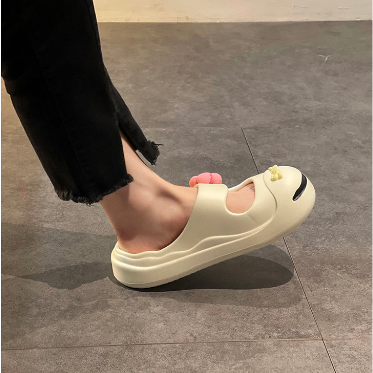 Dép Đi Biển Đế Dày Mềm Mại Thiết Kế Đục Lỗ Hình Mặt Cười Thời Trang Mùa Hè Cho Nữ