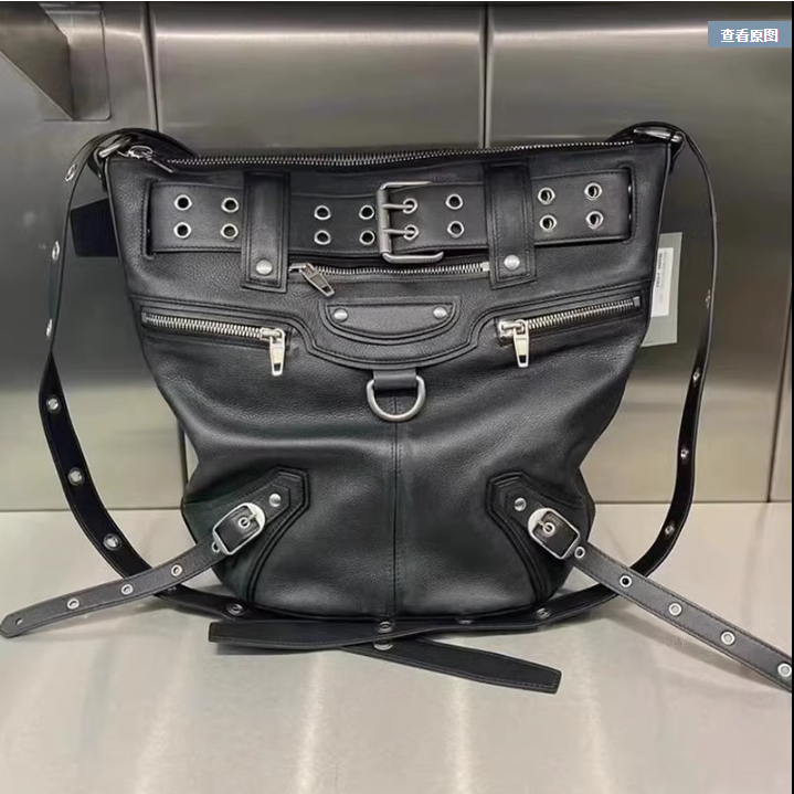 Hàng Mới Về Mới Đinh Tán Thời Trang Dễ Phối Đồ