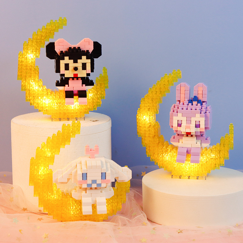 Bộ Đồ Chơi Lắp Ráp Hình Mặt Trăng Disney Phát Sáng Độc Đáo Cho Bé