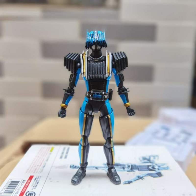 S.h.figuarts Mô Hình Nhân Vật Phim Hoạt Hình Masked Rider Divand Multi Type Shinkocchou Seihou