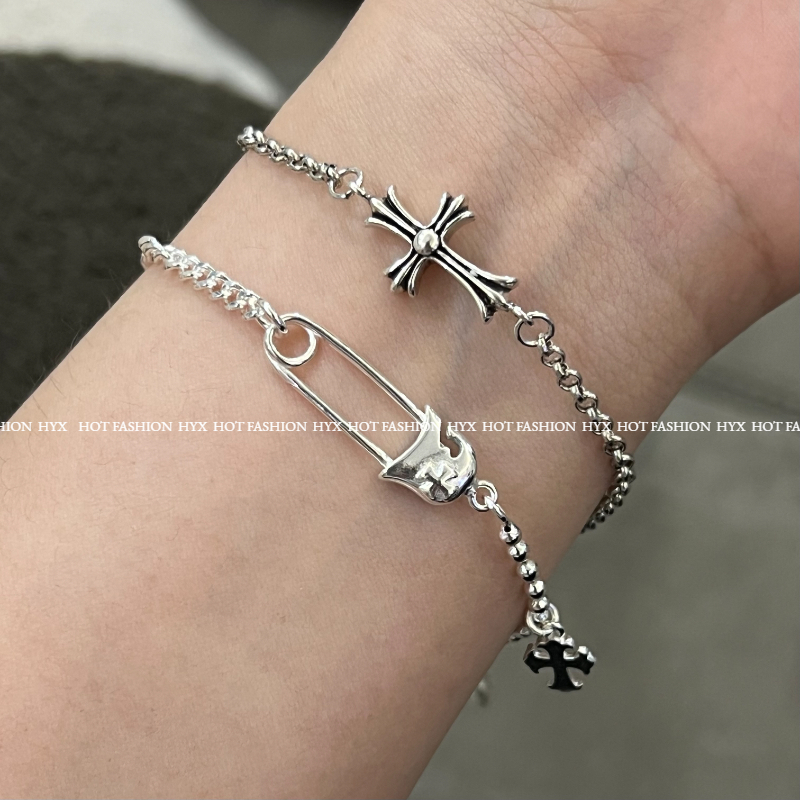 Vòng Tay Nữ Mặt Thánh Giá Đơn Giản