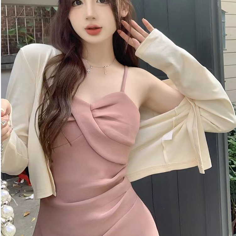 Đầm Hai Dây Dáng Ôm Phong Cách Thời Trang Mới 2023 Dành Cho Nữ