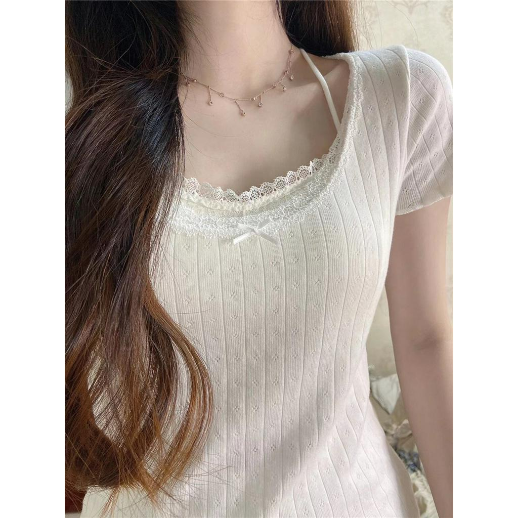 Set Áo Thun Tay Ngắn Phối Ren Trắng Thắt Nơ + Chân Váy