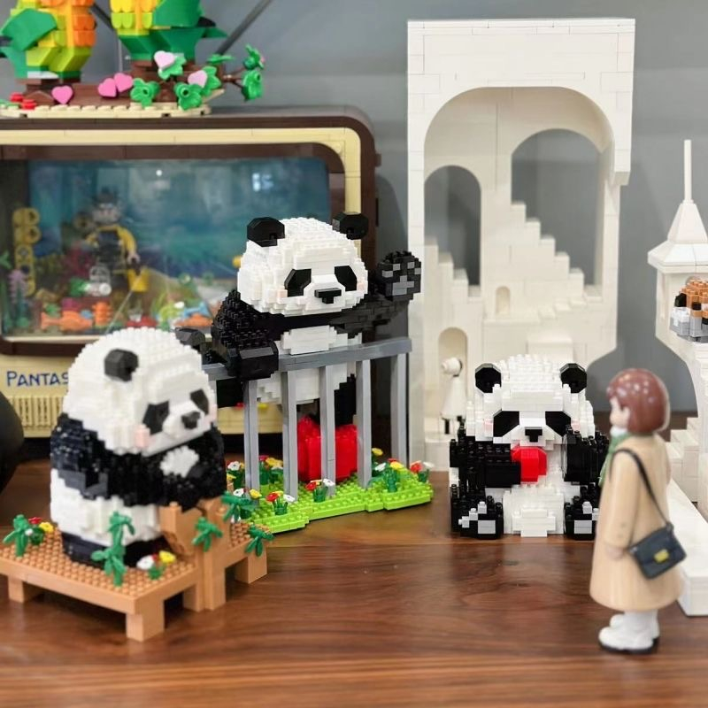 Đồ Chơi Lắp Ráp Hình Hoa / Gấu Trúc Cỡ Nhỏ Dễ Thương Cho Bé Trai