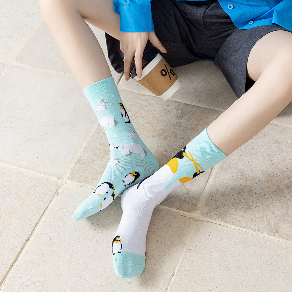 Vớ Cotton Cổ Trung Họa Tiết Hoạt Hình Sáng Tạo Thời Trang Cho Nam Và Nữ