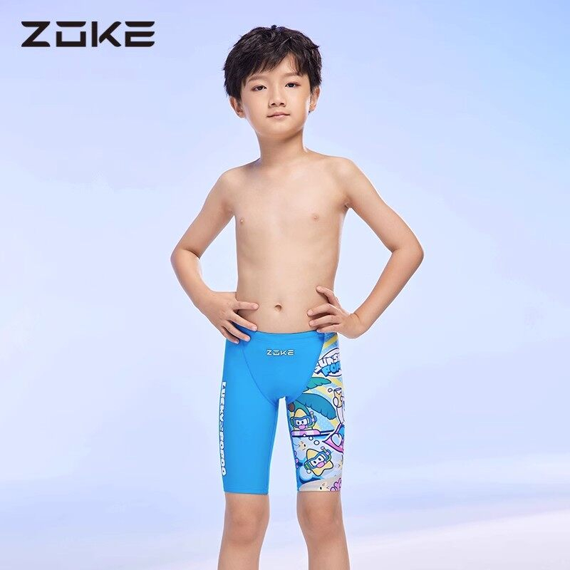 Bộ đồ bơi Zoke chuyên nghiệp dành cho bé trai lớn với độ bền cao và khả năng chống thấm tuyệt vời