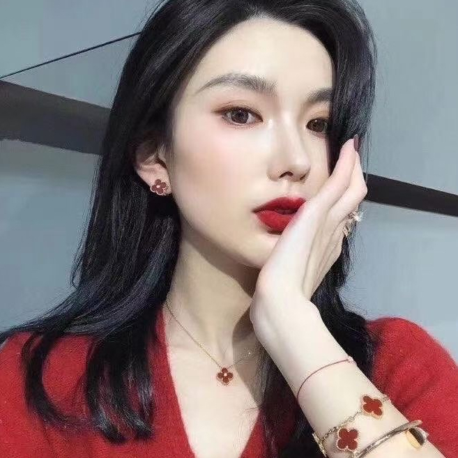 Vòng Tay Thời Trang Mạ Vàng Hồng 18k Hình Cỏ Ba Lá Phong Cách Châu Âu