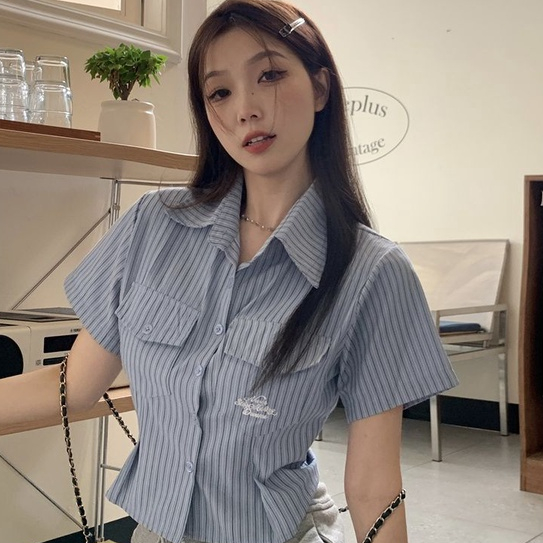 Cassie áo croptop áo croptop nữ Thiết kế ít người cao eo slim hottie ngắn áo khoác 2023 NEW MAY1914