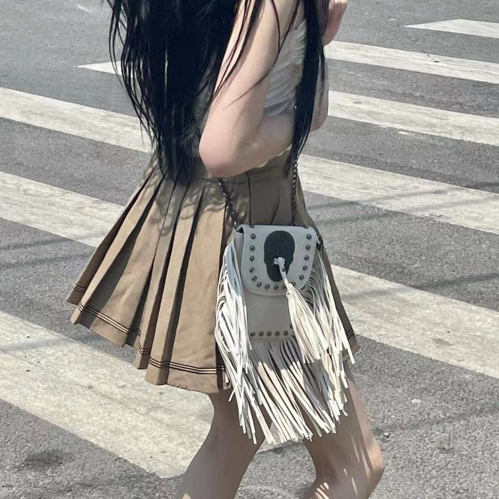 AlphaZ Túi Đeo Vai Da PU Mỏng Đính Đinh Tán Phong Cách Âu Mỹ Cổ Điển Thời Trang Cho Nữ