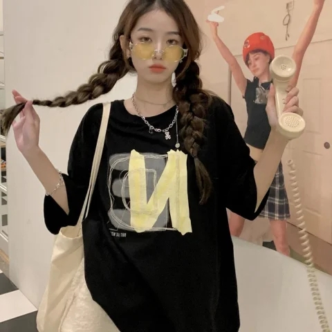 Lalisas Áo Thun cotton Nguyên Chất Tay Ngắn Cổ Thuyền Dáng Rộng In Hình Phong Cách Hàn Quốc Cho Nữ