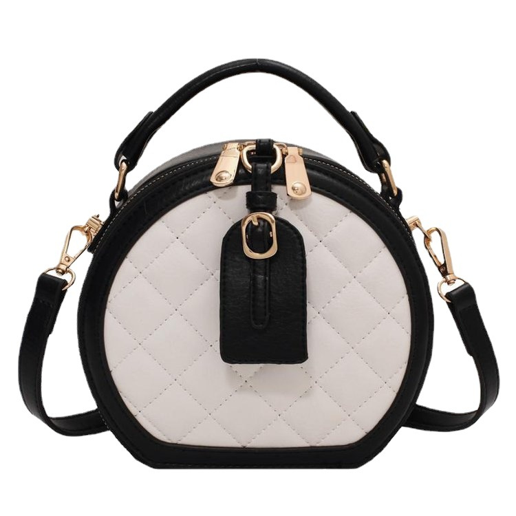 Túi Đeo Chéo Hình Thoi Nhỏ Nhắn Phối Dây Xích Thời Trang