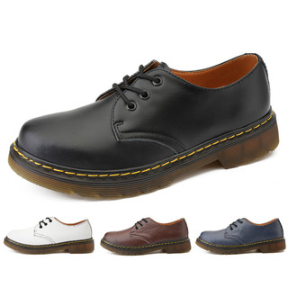 Giày boot da phong cách sang trọng dành cho cả nam và nữ