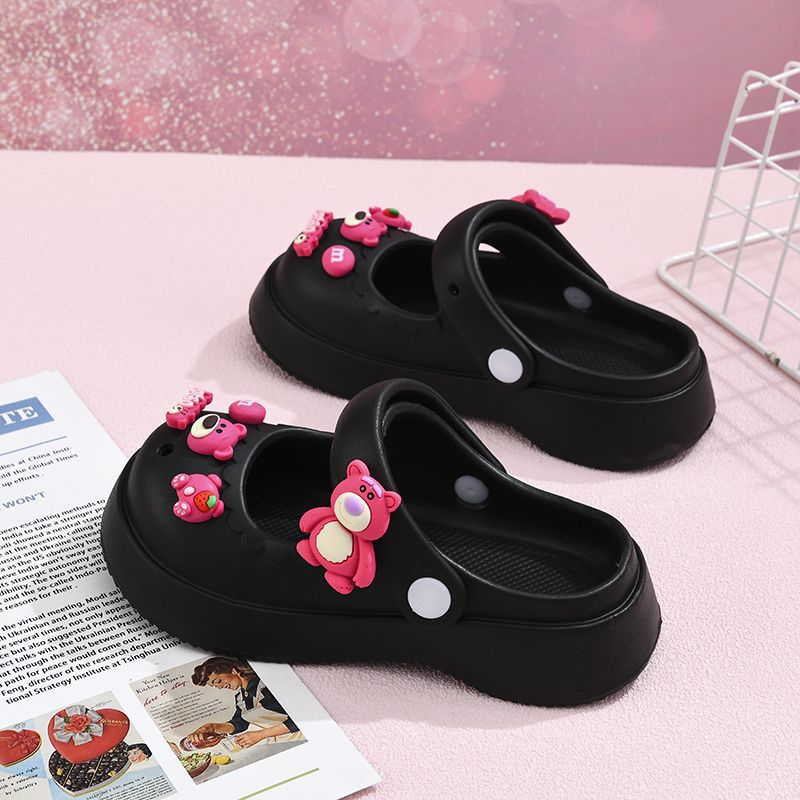 Dép Sandal Đế Dày Tăng Chiều Cao Họa Tiết Gấu Dâu Tây Dễ Thương Cho Nữ