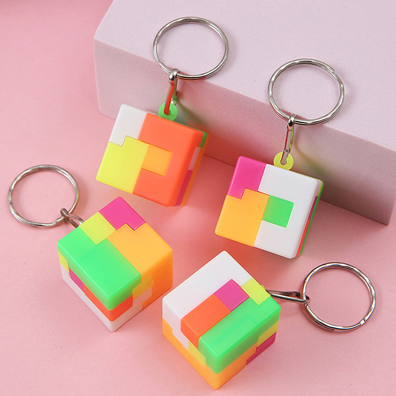 Set 4 Móc Khóa Khối Rubik Giảm Căng Thẳng