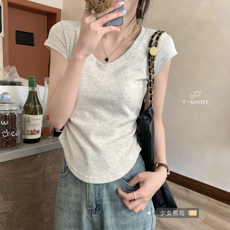 Áo Thun Ngắn Mỏng Cổ Chữ V Không Đều Mùa Hè Mới Cho Nữ