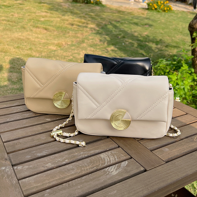 Túi Đeo Chéo Hình Vuông Nhỏ Có Khóa Nam Châm Thời Trang Cao Cấp Cho Nữ