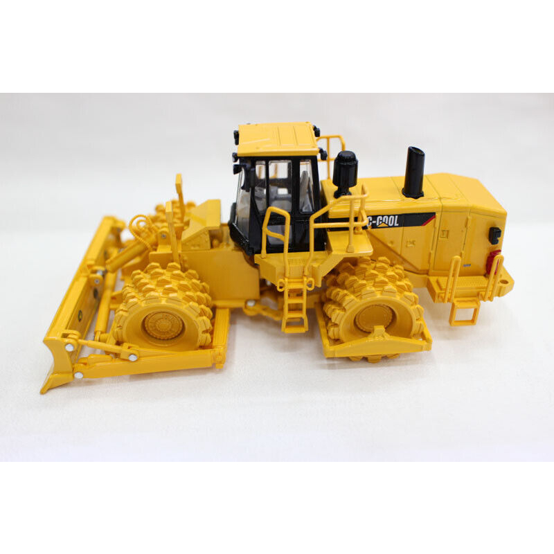 Mô Hình Xe Tải Đồ Chơi Mini Tỉ Lệ 1 / 64 Cho Bé