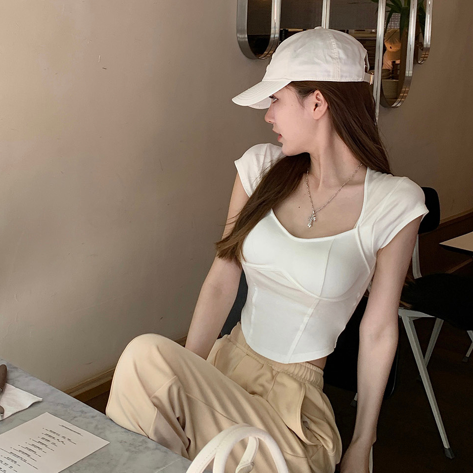 Áo Thun Tay Ngắn Cổ Vuông Thiết Kế Không Đều Có Đệm Ngực Thời Trang Mùa Hè Hàng Mới Dành Cho Bạn Nữ