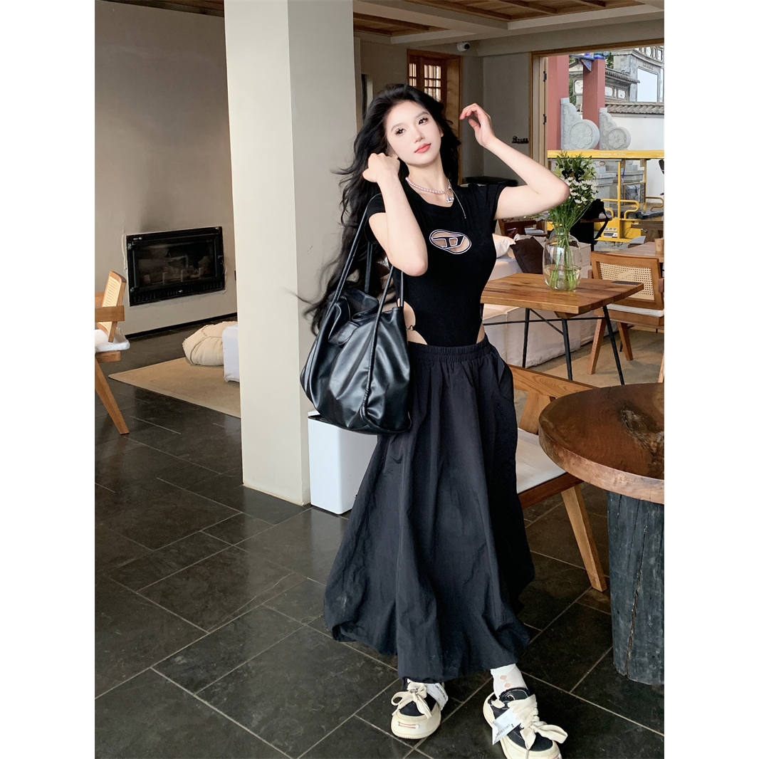 QADCOL Áo Thun Tay Ngắn Màu Đen Dáng Ôm Thời Trang Mùa Hè Cho Nữ