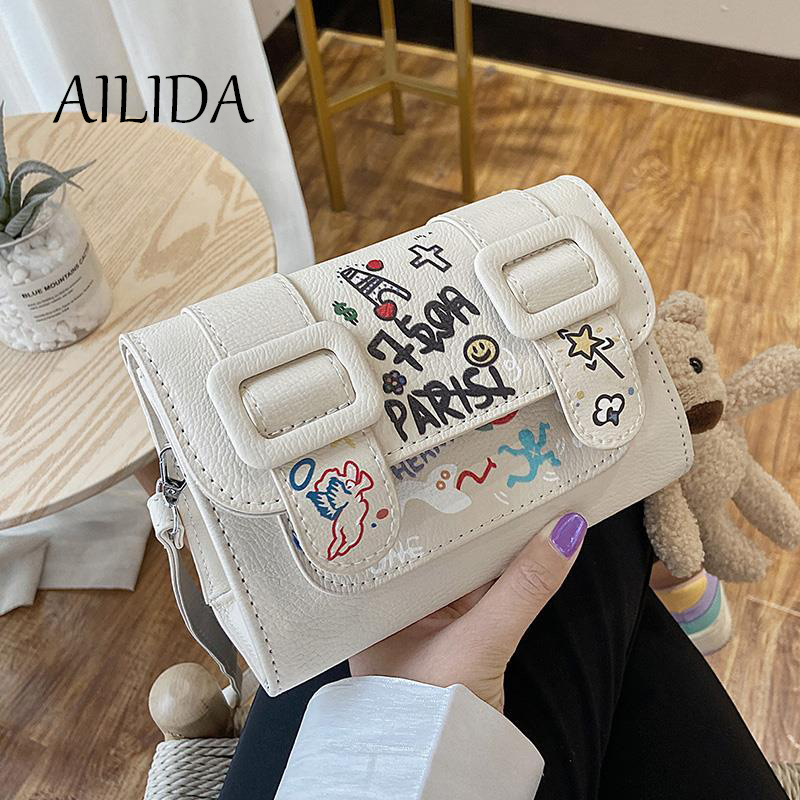 Túi Xách Đeo Vai Hình Vuông Nhỏ In Họa Tiết Gấu Hoạt Hình Dễ Thương Phong Cách Hàn Quốc Cho Nữ