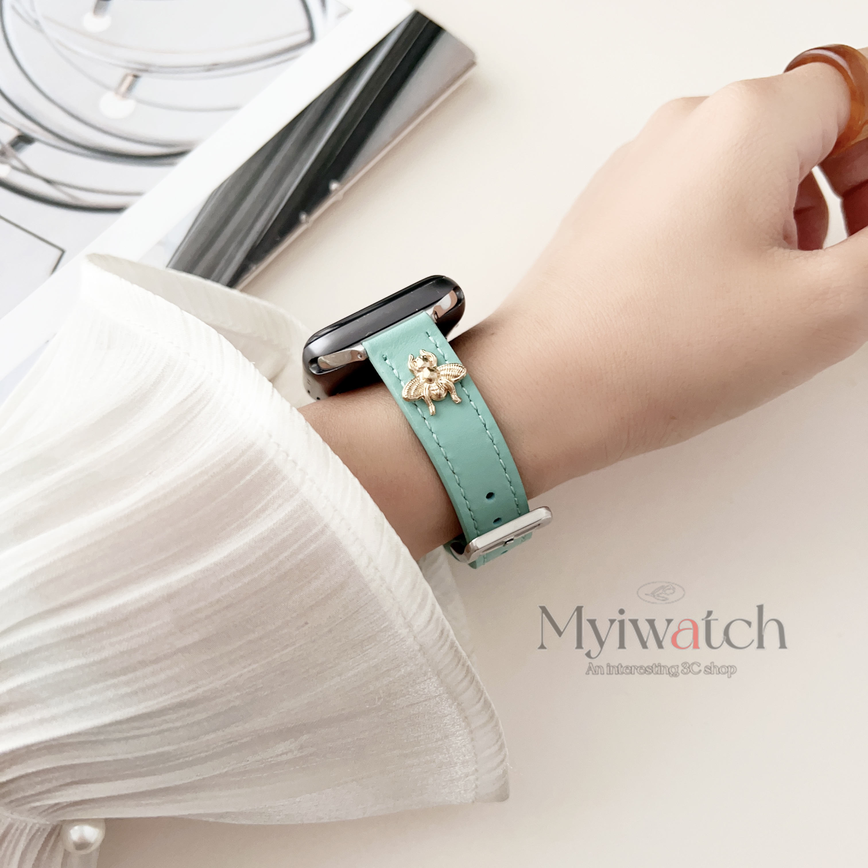 Ultra Dây Đeo Đồng Hồ Bằng Da Siêu Mỏng Đính Đinh Tán Kim Loại 42mm 45mm 49mm 41mm 40mm 38mm Cho iwatch Series S8 Ultra 7 SE 6 5 4 3 2