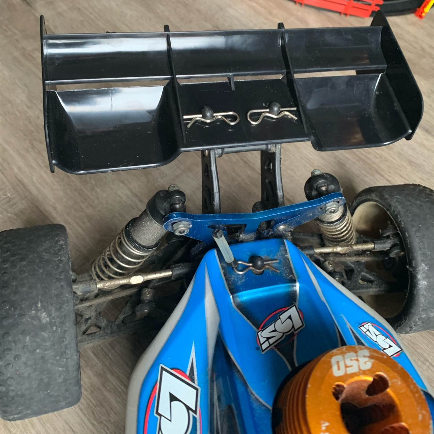 Cánh Gió Đuôi Xe Hơi Địa Hình Điều Khiển Từ Xa HSP 94166 94107 Kyosho Tỉ Lệ 1 / 8