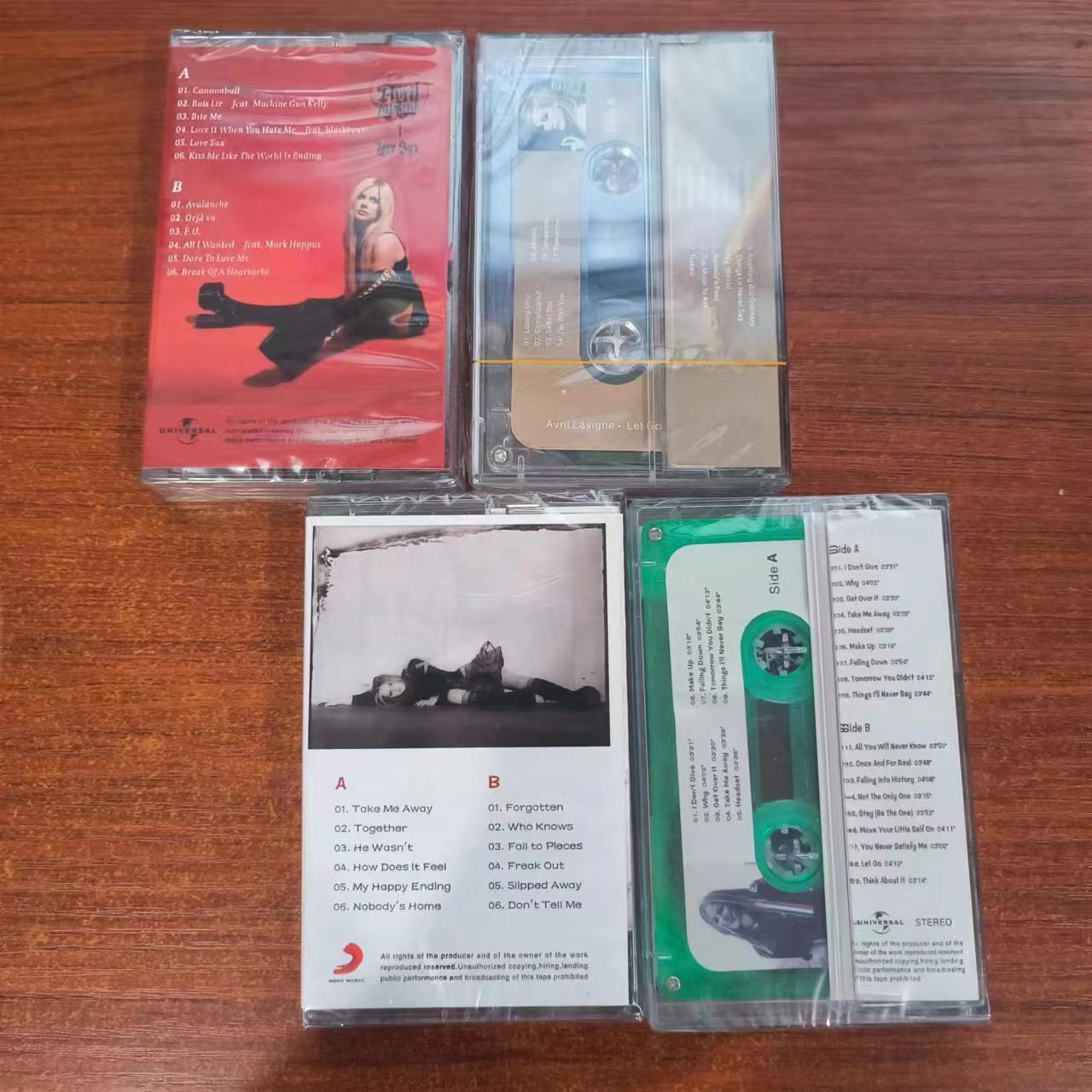 Băng Cassettes Mới Toanh avril lavigne Tình Yêuux Để Đi Dưới Da t0524