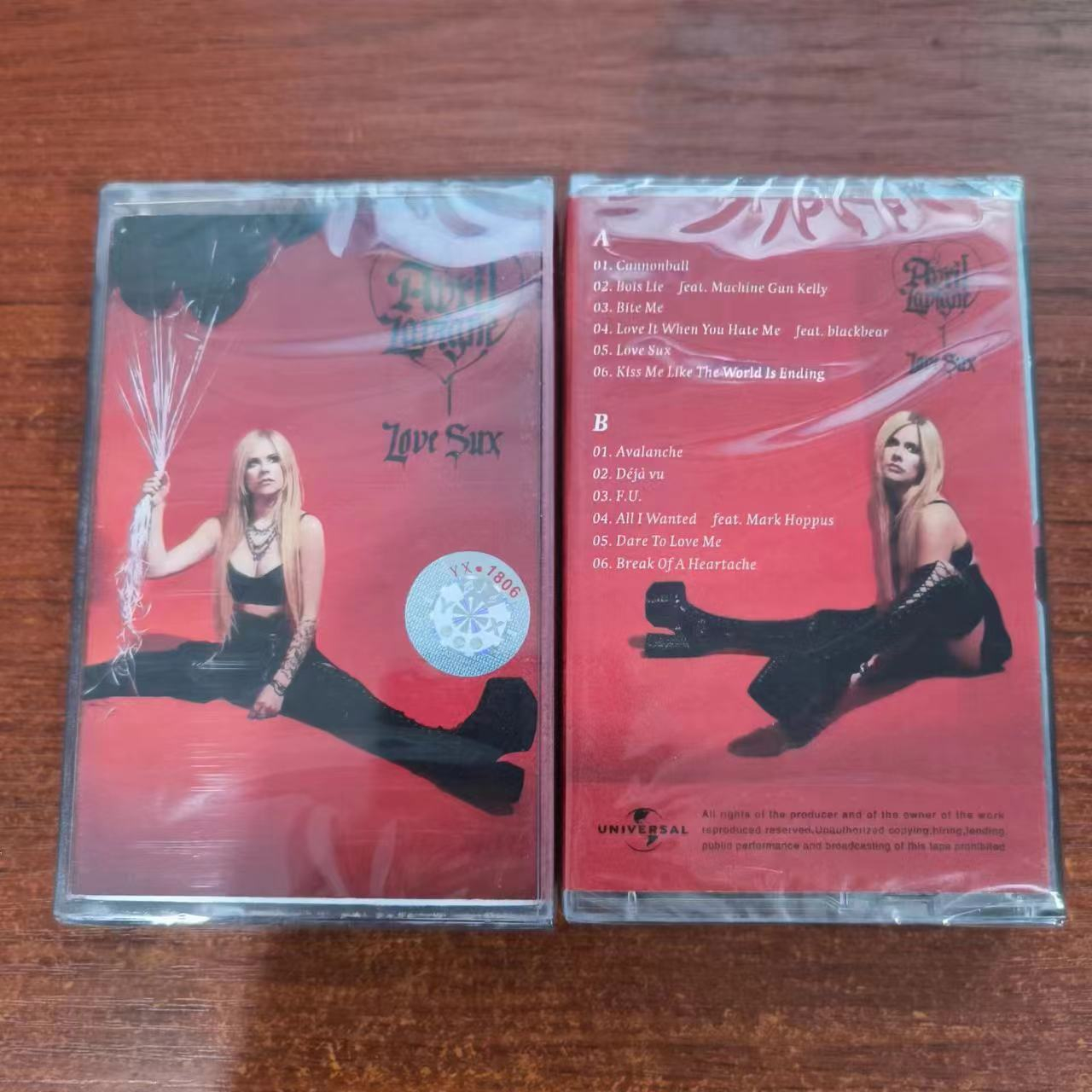 Băng Cassettes Mới Toanh avril lavigne Tình Yêuux Để Đi Dưới Da t0524