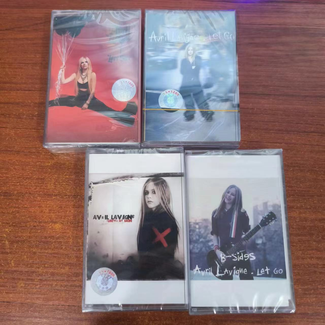 Băng Cassettes Mới Toanh avril lavigne Tình Yêuux Để Đi Dưới Da t0524