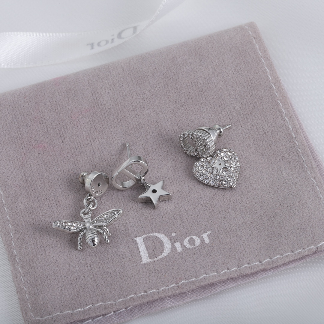 Bông Tai Bạc Hình Con Ong Đính Kim Cương Giả Dành Cho Nữ