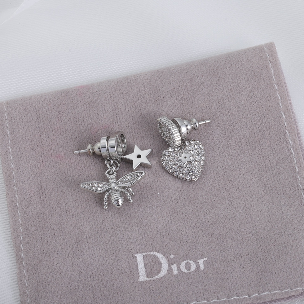 Bông Tai Bạc Hình Con Ong Đính Kim Cương Giả Dành Cho Nữ