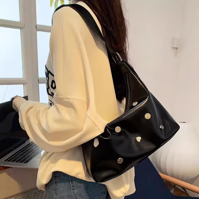 Túi Đeo Vai Bằng Da Mềm Dễ Phối Đồ Thời Trang Dành Cho Nữ