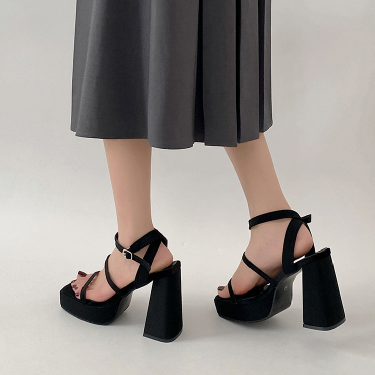 Xăng đan Cao Gót Hở Ngón Đế Dày Mùa Hè Phong Cách Âu Mỹ Hợp Thời Trang Cho Nữ