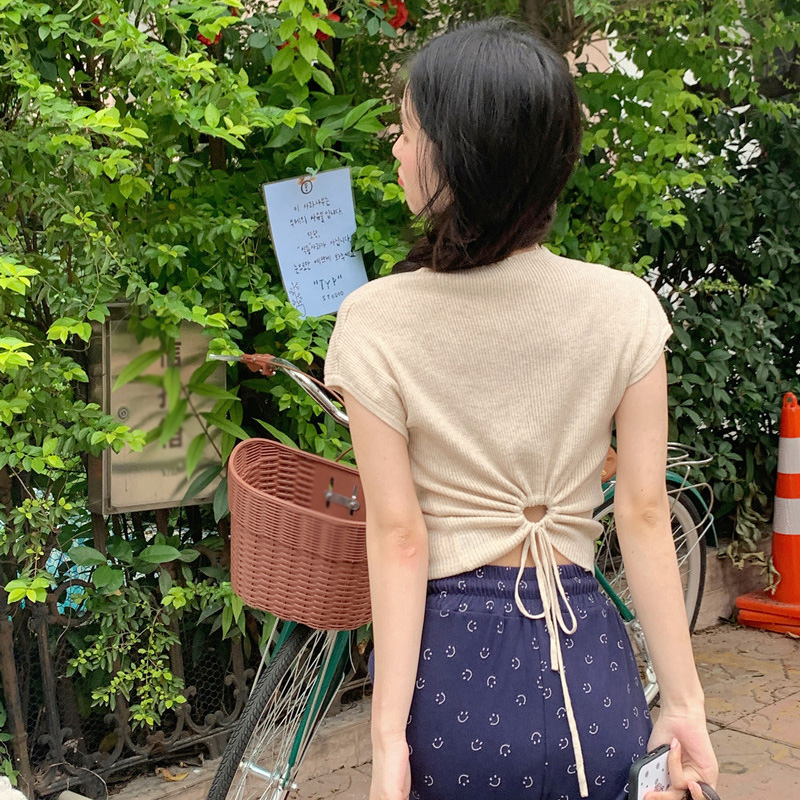 Áo Thun Dệt Kim Tay Ngắn Cổ Tròn Màu Trơn Khoét Lỗ Phong Cách Hàn Quốc Thời Trang Cho Nữ