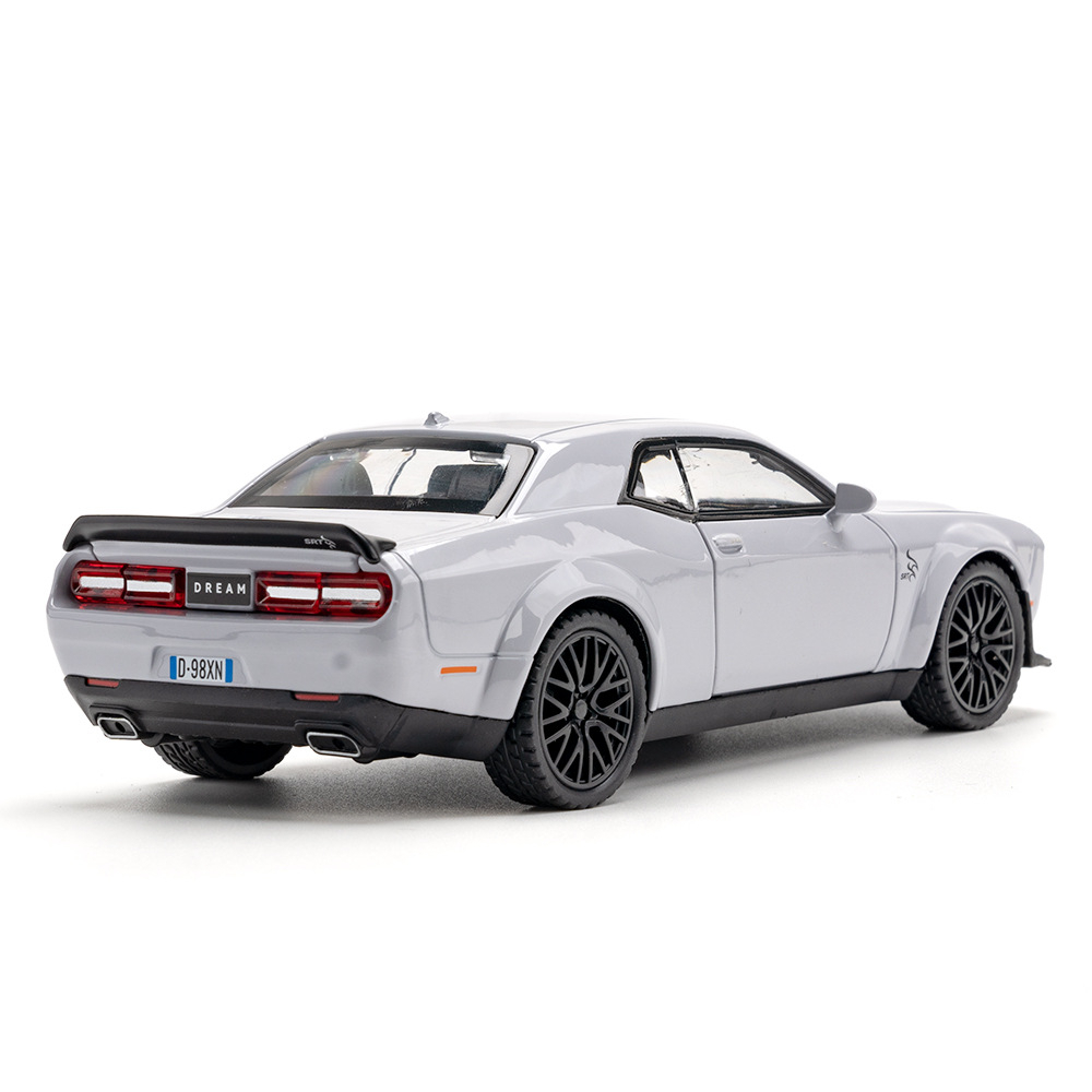 Mô Hình Xe Ô Tô Dodge Challenger SRT Tỉ Lệ 1: 32