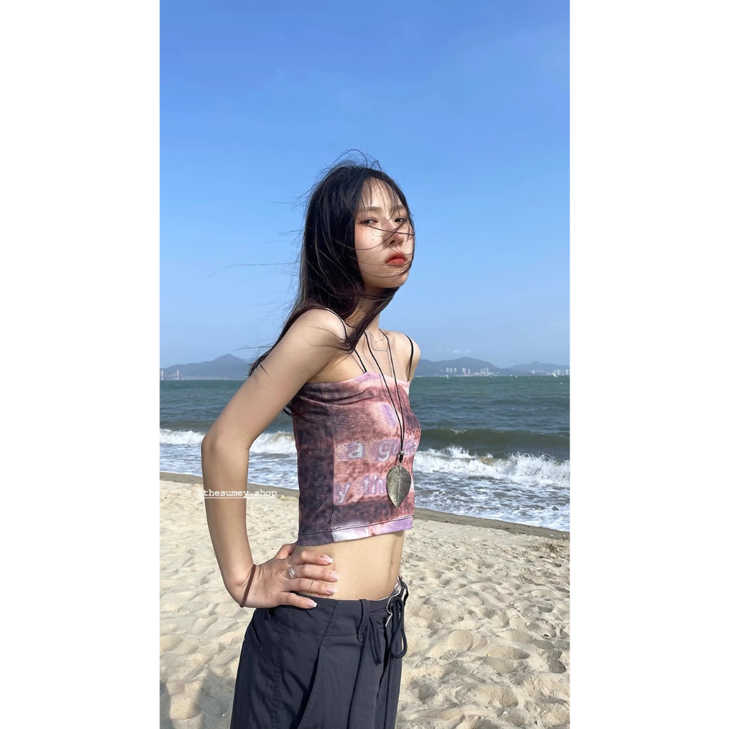 Áo Hai Dây Ôm Dáng Màu Hồng Ngọt Ngào Thiết Kế Niche Thời Trang Xuân Hè Cho Nữ