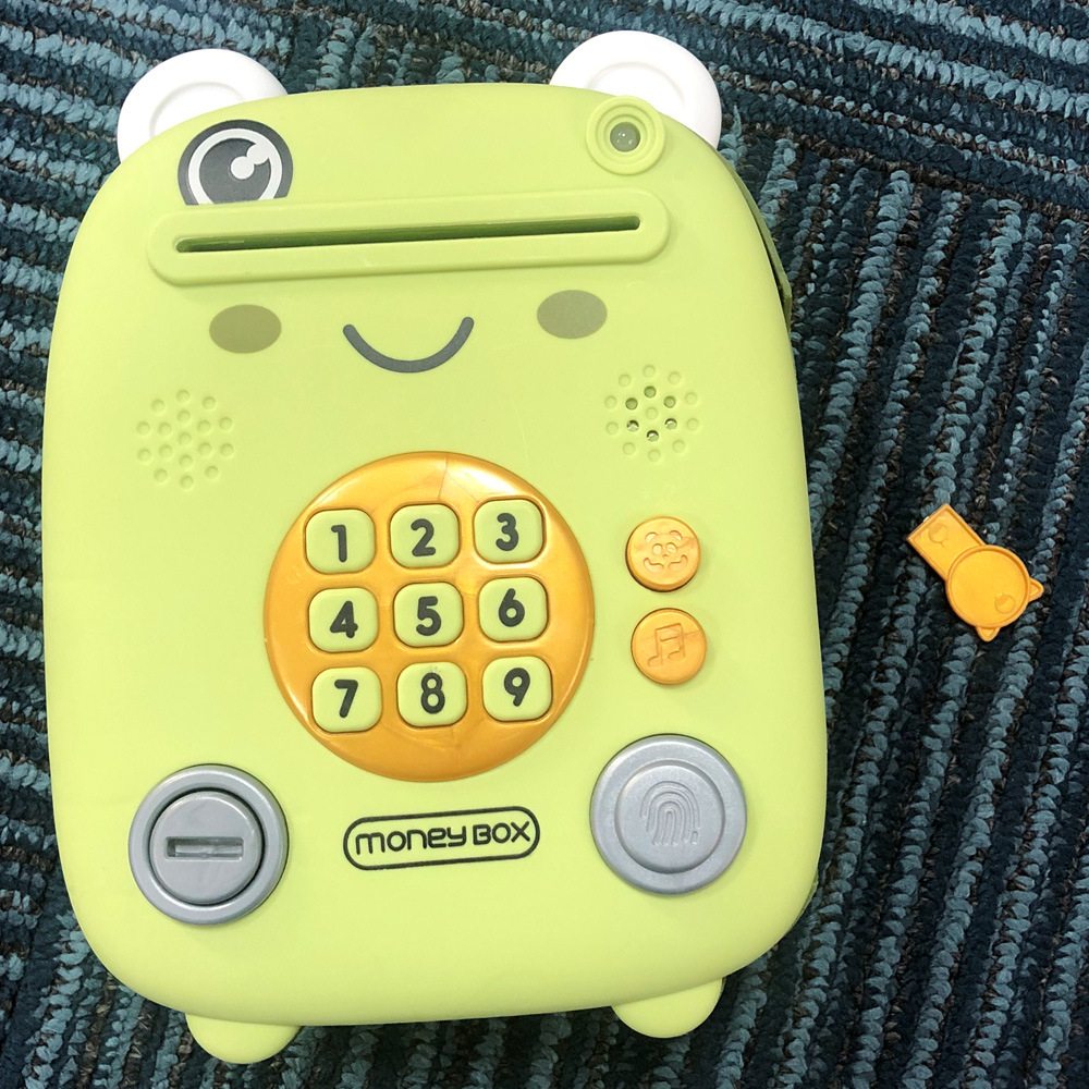 * Két sắt mini thông minh cho bé có nhạc vui nhộn mở khóa vân tay, có nhạc, Quà tặng cho trẻ em Homdeko B.