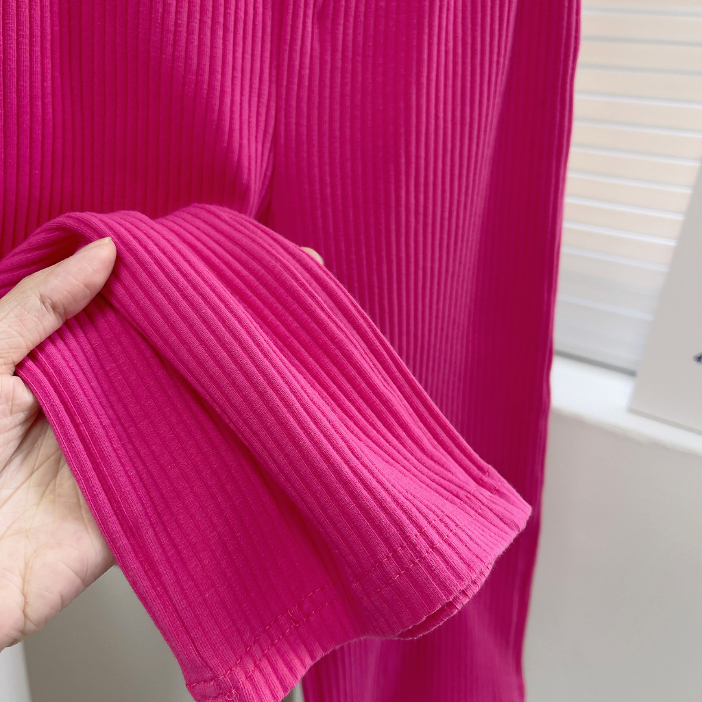 Sun baby Set Áo Thun Tay Ngắn Họa Tiết Dâu Tây Và Quần short Thời Trang Mùa Hè Cho Bé Gái