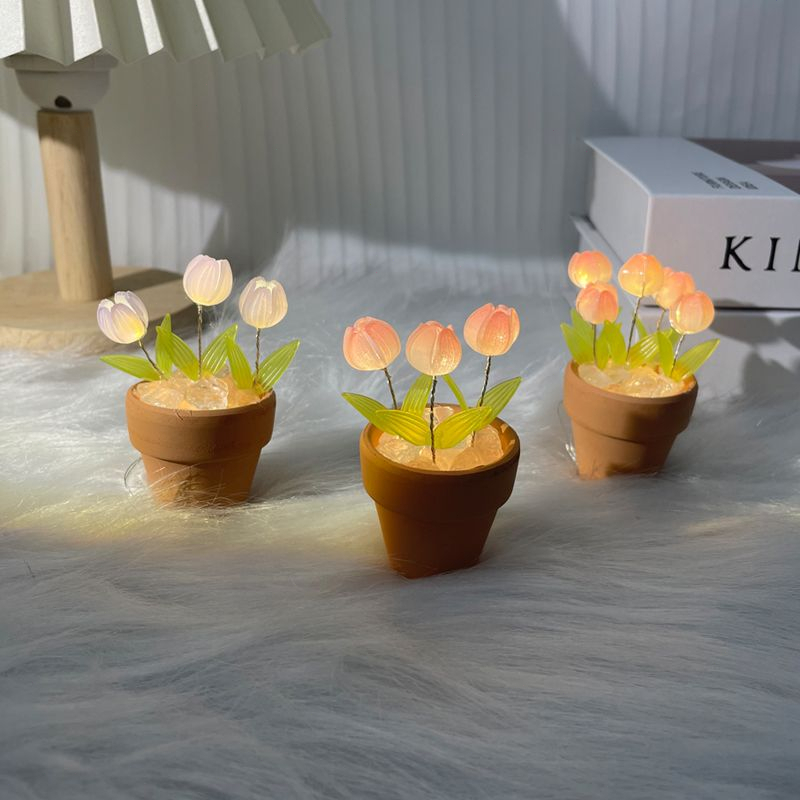 Đèn Ngủ Hình Hoa Tulip Tráng Gương Trang Trí Nội Thất