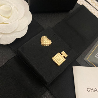 Charm phong cách mới phù hợp với đôi c love nước hoa bất đối xứng bông tai