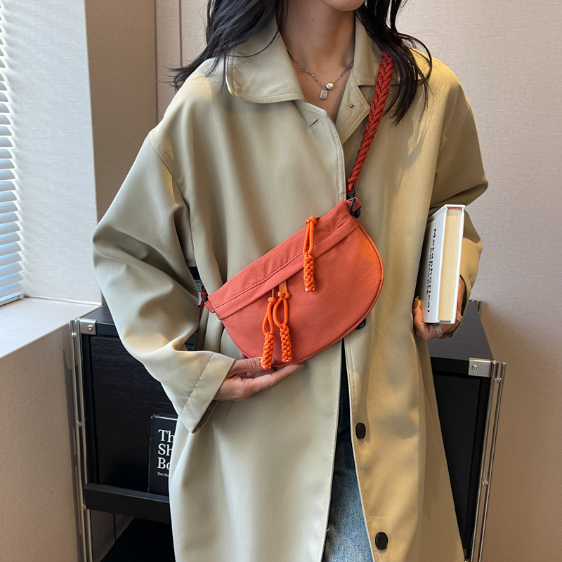 Túi Đeo Chéo Ngực Bằng Nylon Thời Trang Hàn Quốc Đơn Giản Cho Nữ